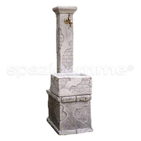 Fontana a colonna Marion con base