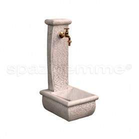 Fontana a colonna Naila